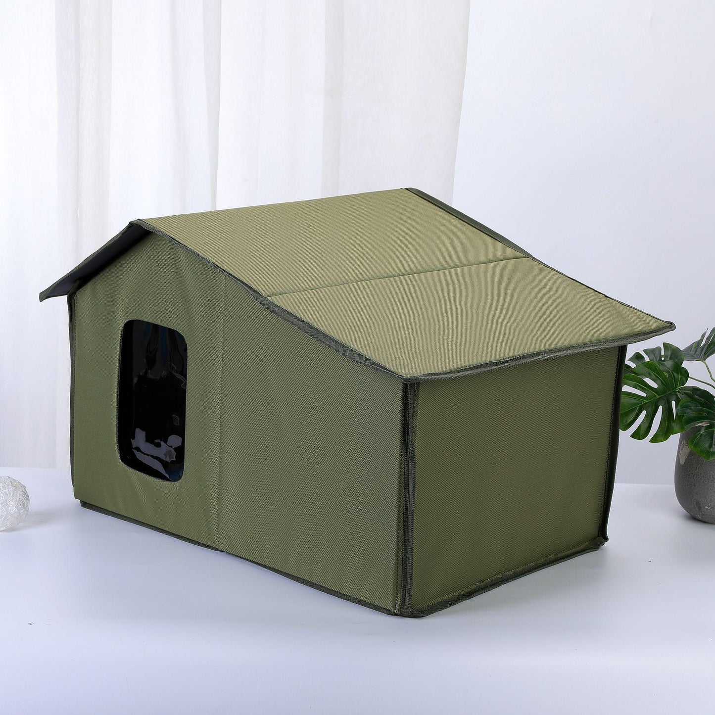 Outdoor Waterproof Pet House – Portable Insulated Shelter for Small Dogs, Cats & Other Small Animals