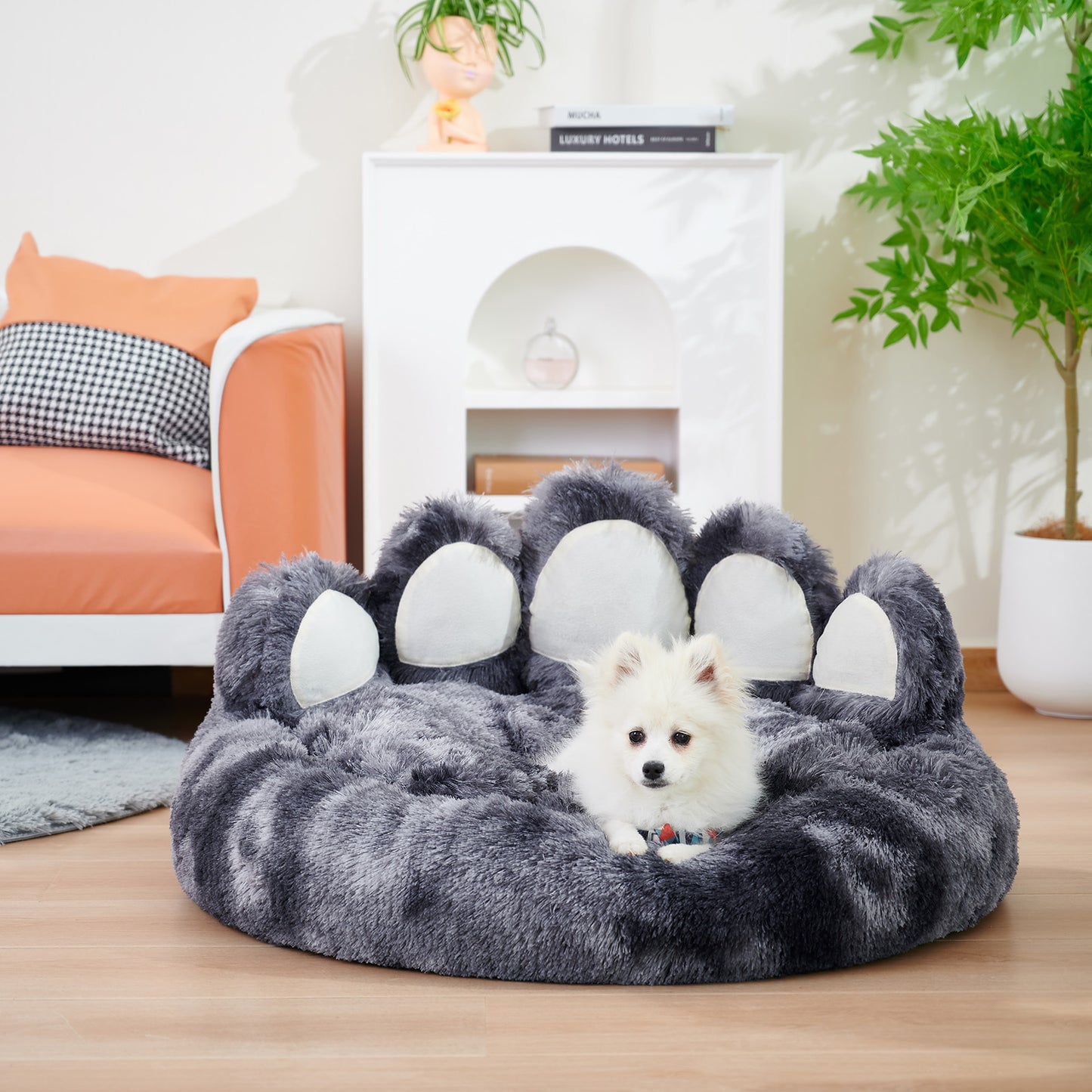 Bear Paw Shaped Dog & Cat Bed – Cozy Plush Pet Sofa for Small & Medium Pets, Cute Indoor Bed for Dogs & Cats