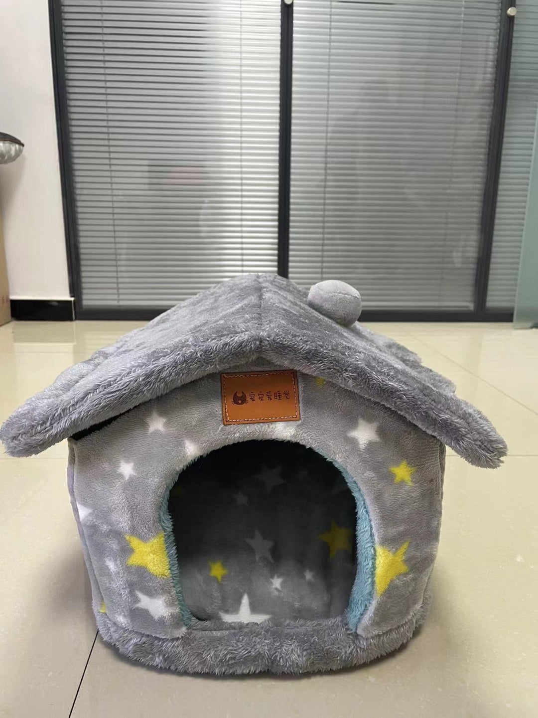 Foldable Dog & Cat House Bed – Warm Enclosed Pet Cave with Removable Cushion for Winter, Soft Sofa Kennel for Small Pets